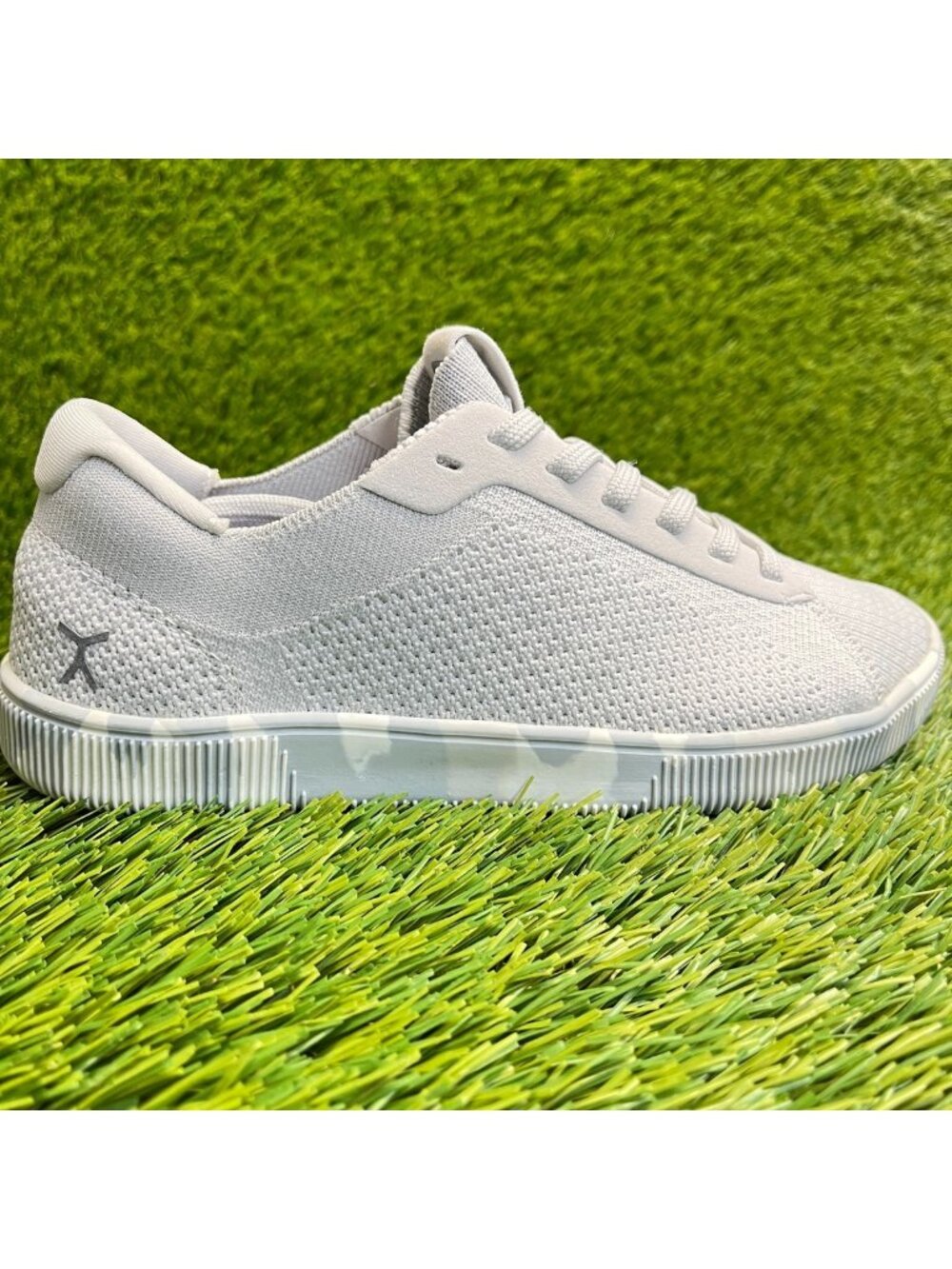 Flux Footwear Adapt Trainer Gray Womens Size 5 Athletic Knit Shoes Sneakers